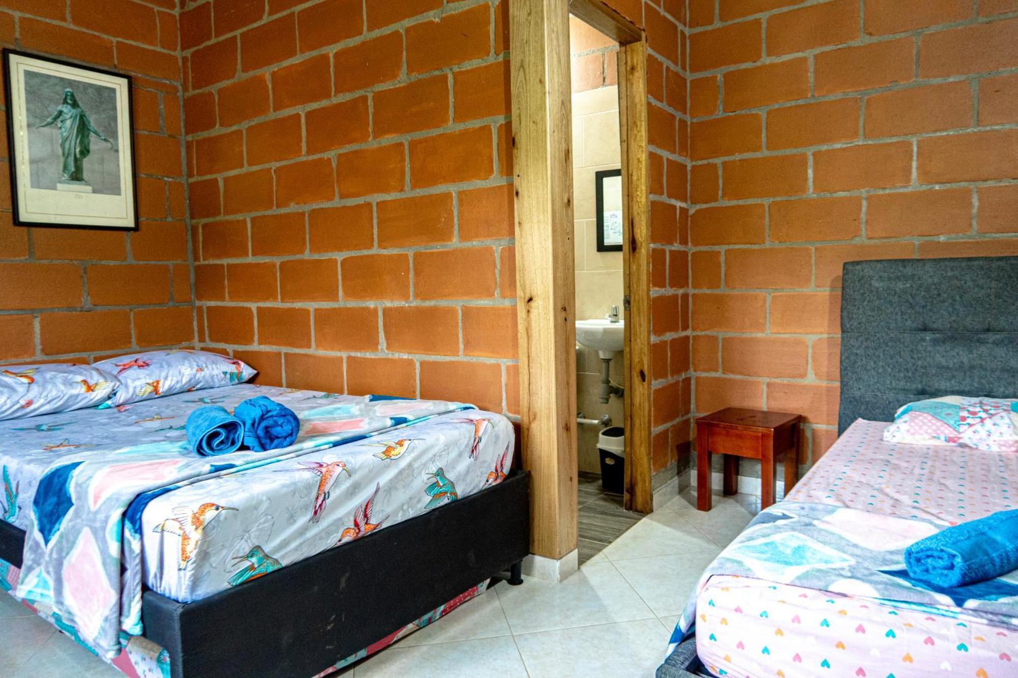 San Rafael Cerca Al Rio Wifi 6-12 Personas Chalet