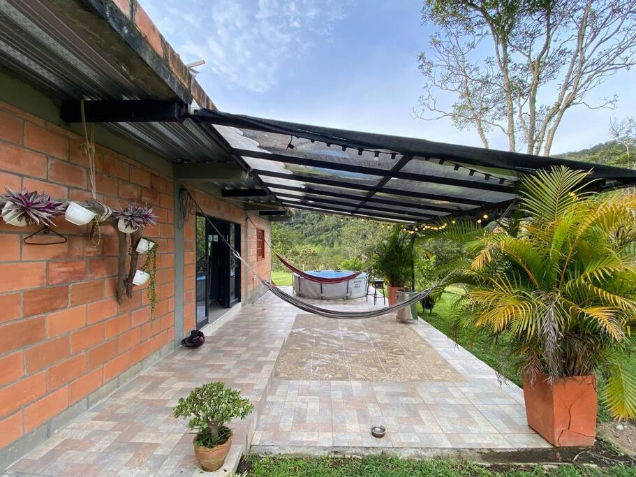 Chalet San Rafael Cerca Al Rio Wifi 6-12 Personas