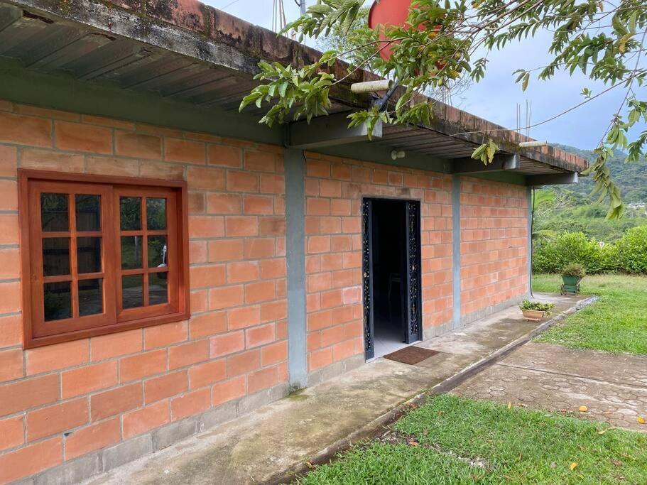 San Rafael Cerca Al Rio Wifi 6-12 Personas Chalet *